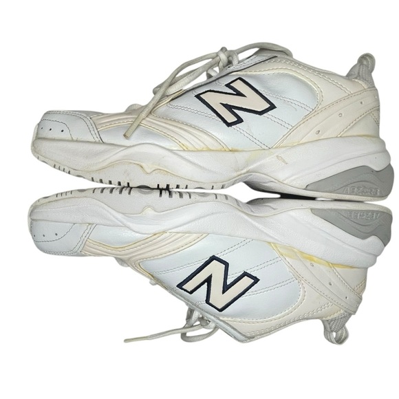 New Balance White Sneakers 9.5 - Picture 10 of 13
